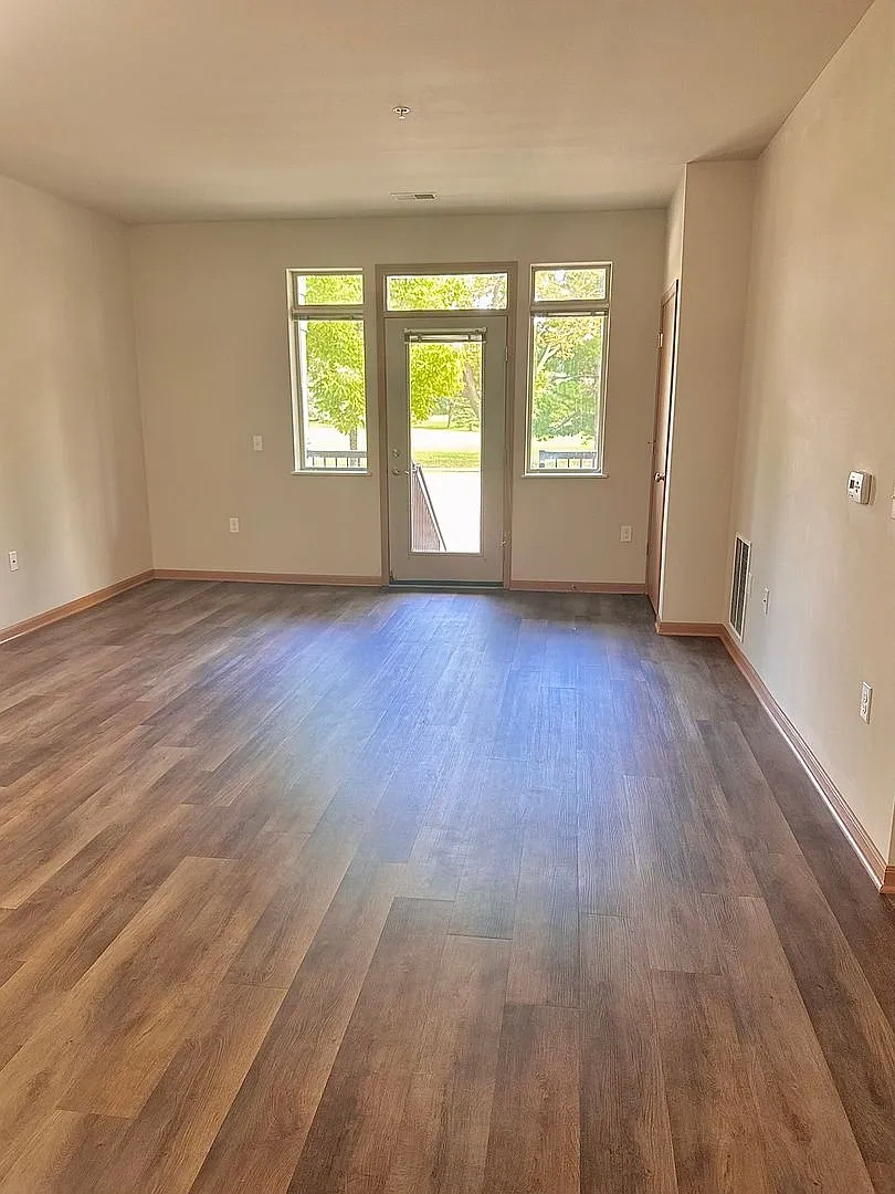 Fairway Glen Apartments – photo 3