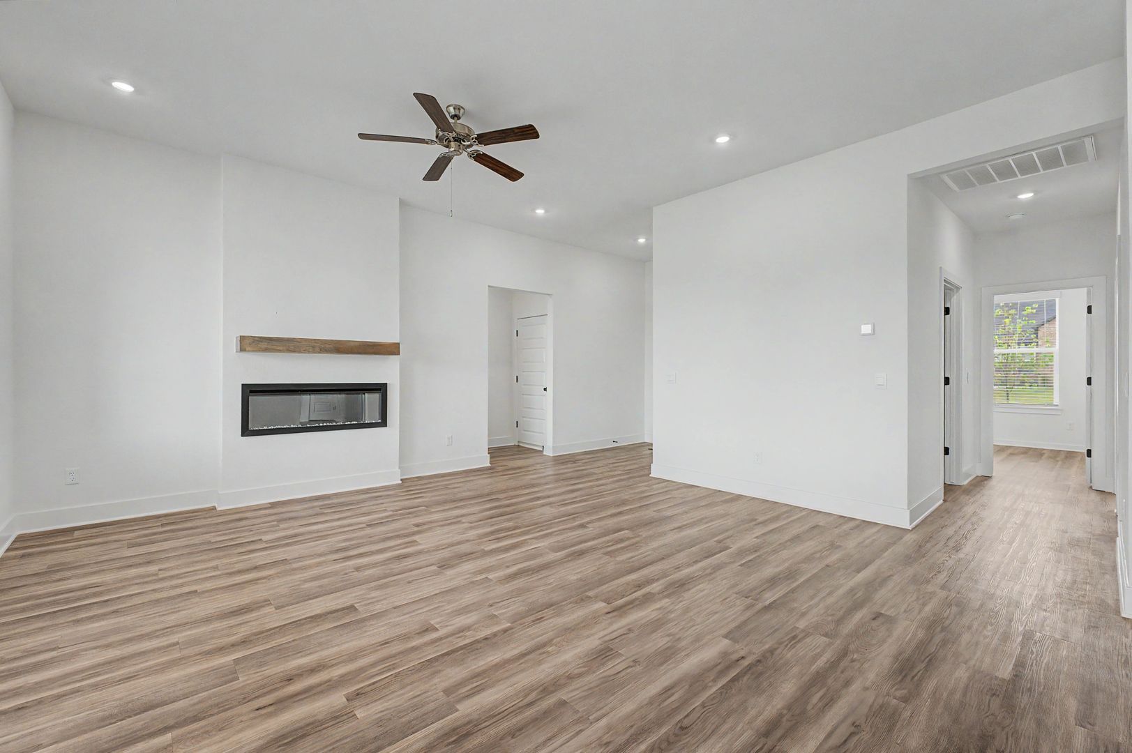 407 W Taverner Xing – photo 5