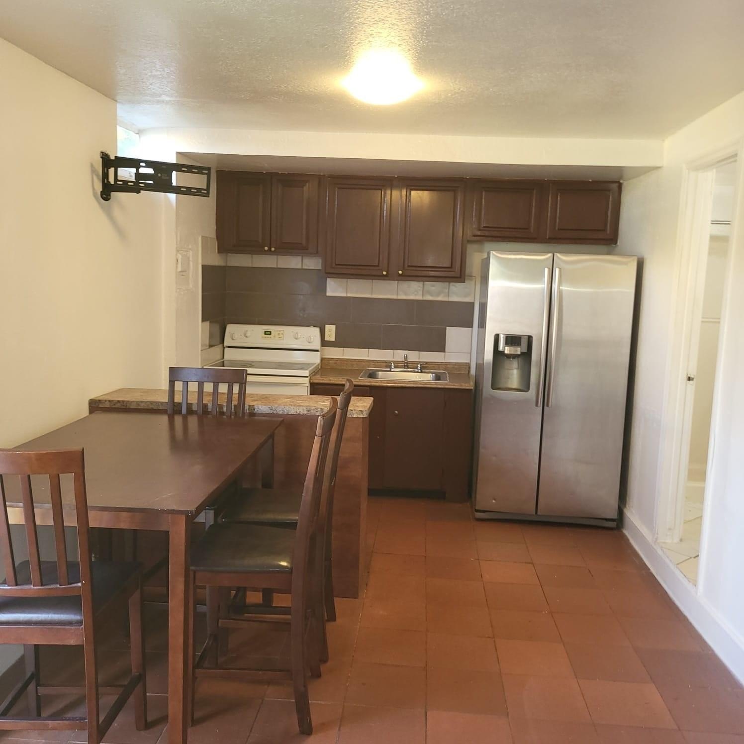 112 Newton Rd #BACK – photo 3