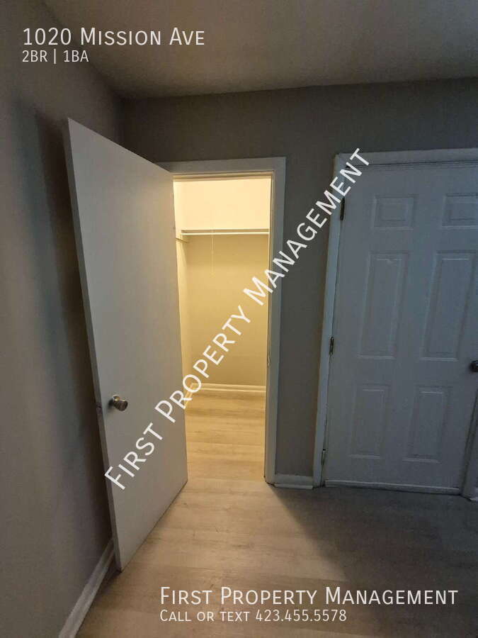 1020 Mission Ave – photo 3