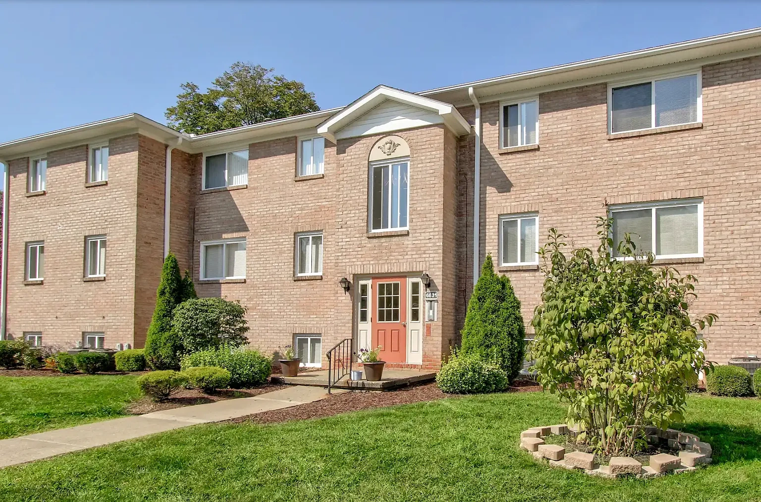 Millcreek Village apartments – photo 2