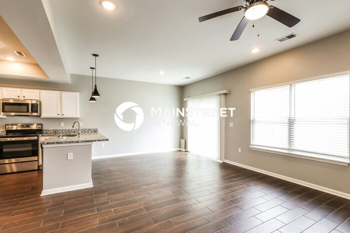 2105 Paddle Wheel Dr – photo 3
