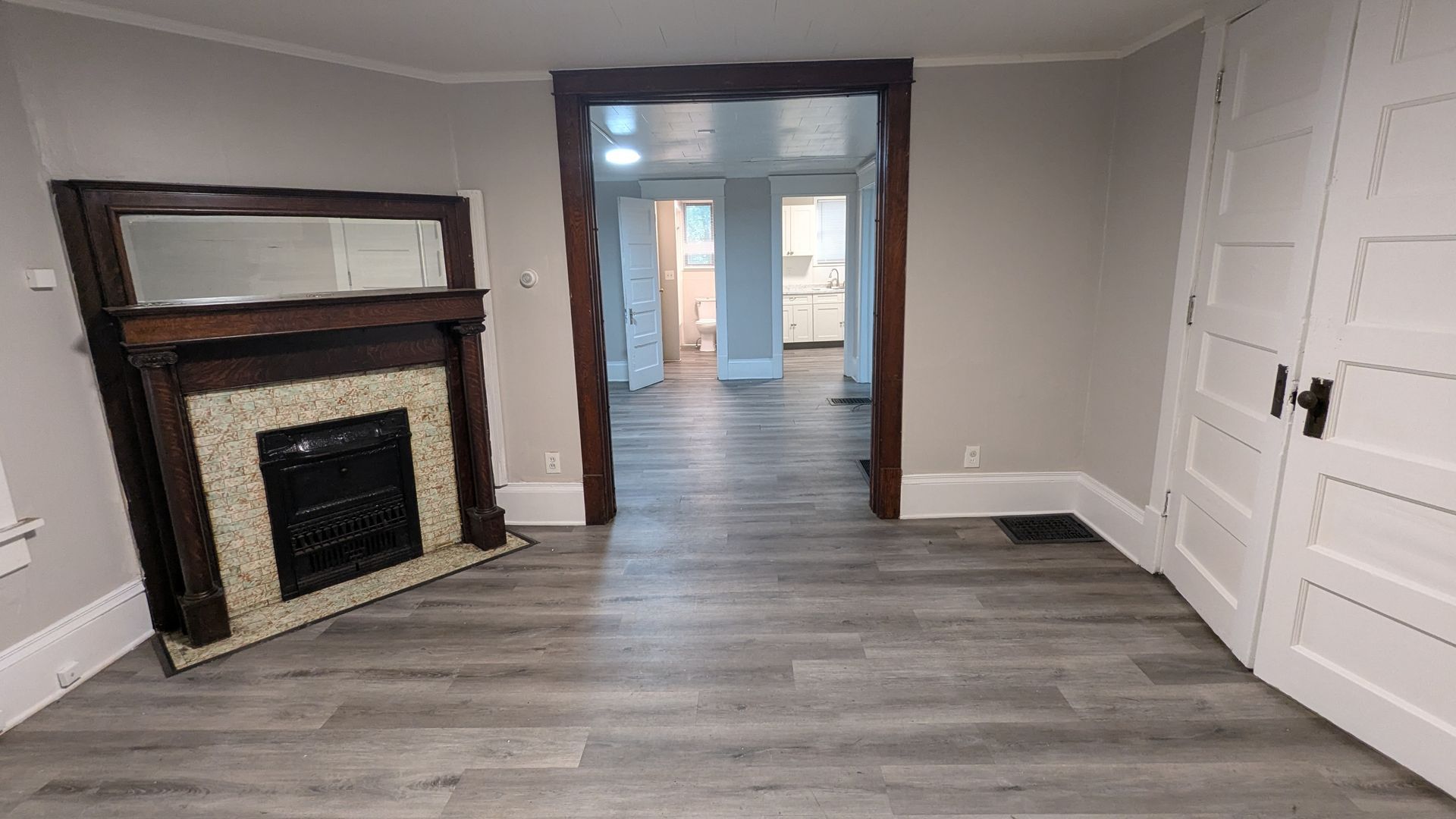 916 6th St NW unit 1 – photo 5
