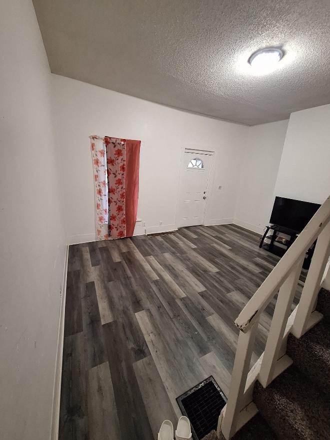 516 Scott St – photo 1