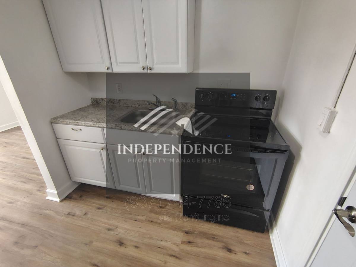408 N Wayne St unit 13 – photo 2