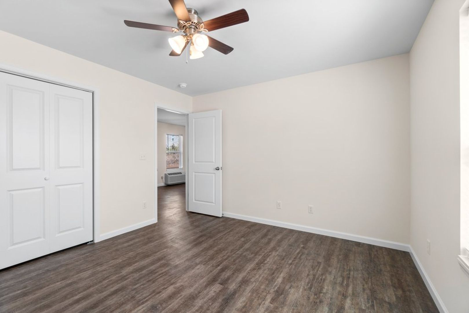 737 Highland Pt Dr unit 203 – photo 5