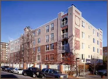 Davenport Apartments – photo 2