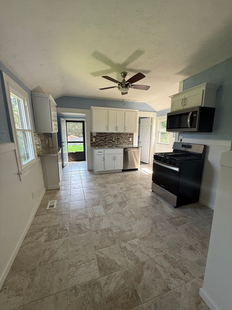 7 Hughes St – photo 5
