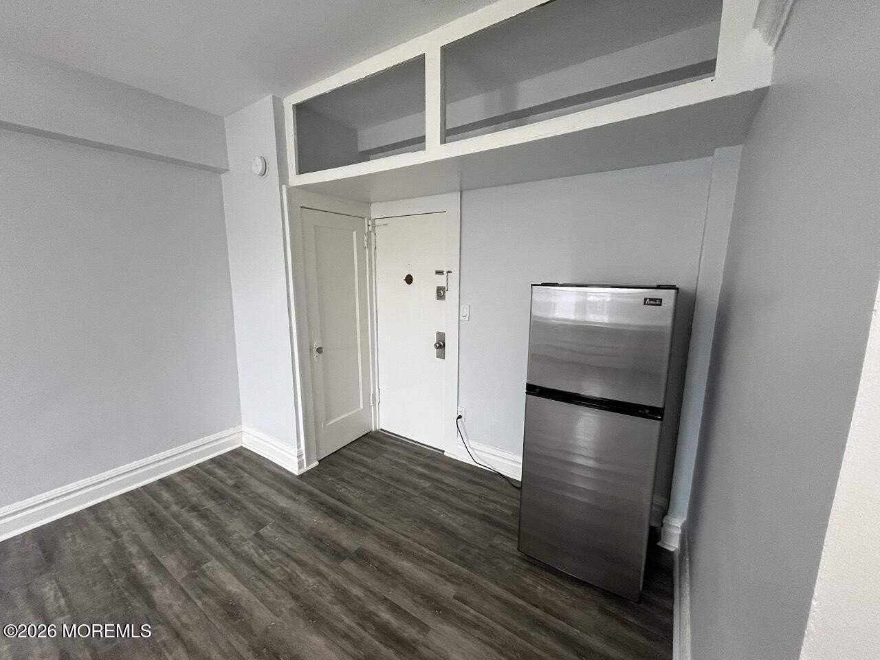 201 Lareine Ave #208 – photo 5