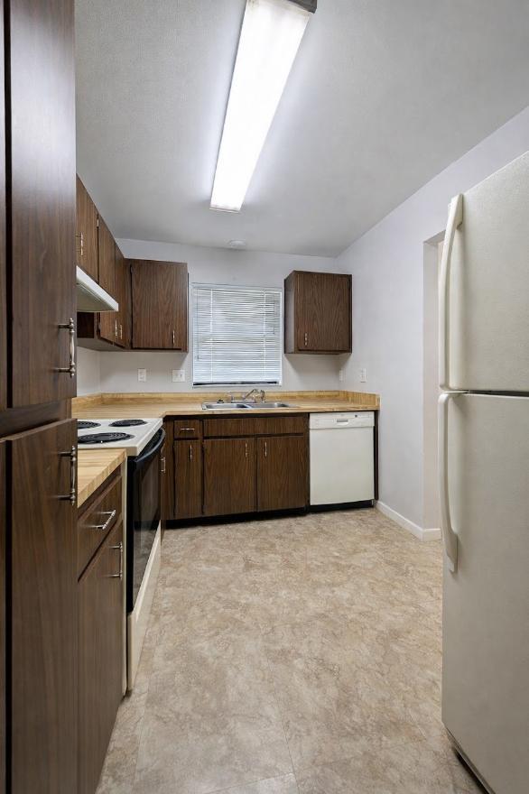 11511 Grove Ln – photo 5