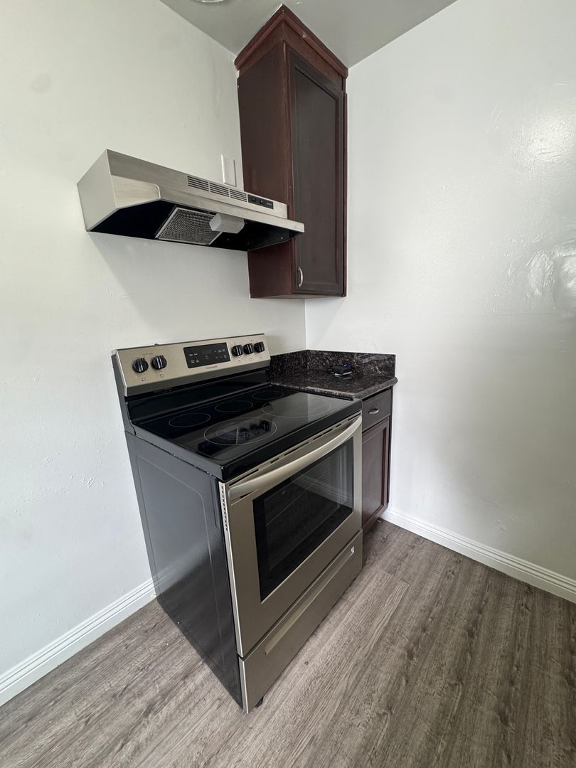 903 E Bridger Ave unit Nolana 104N – photo 2