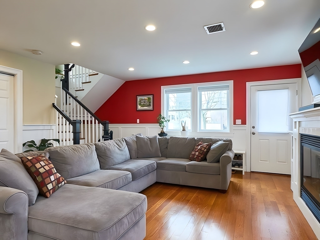 2 Michael St – photo 2
