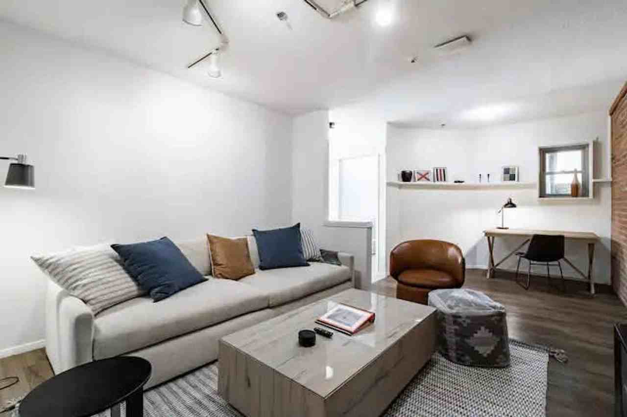 1831 Columbus Rd unit 1593903P – photo 1