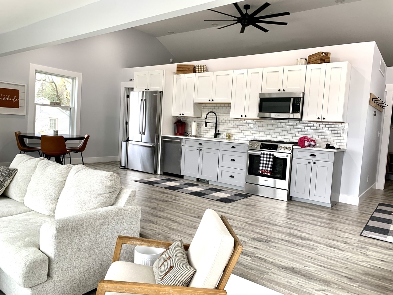 5833 Edgewood Ct – photo 3