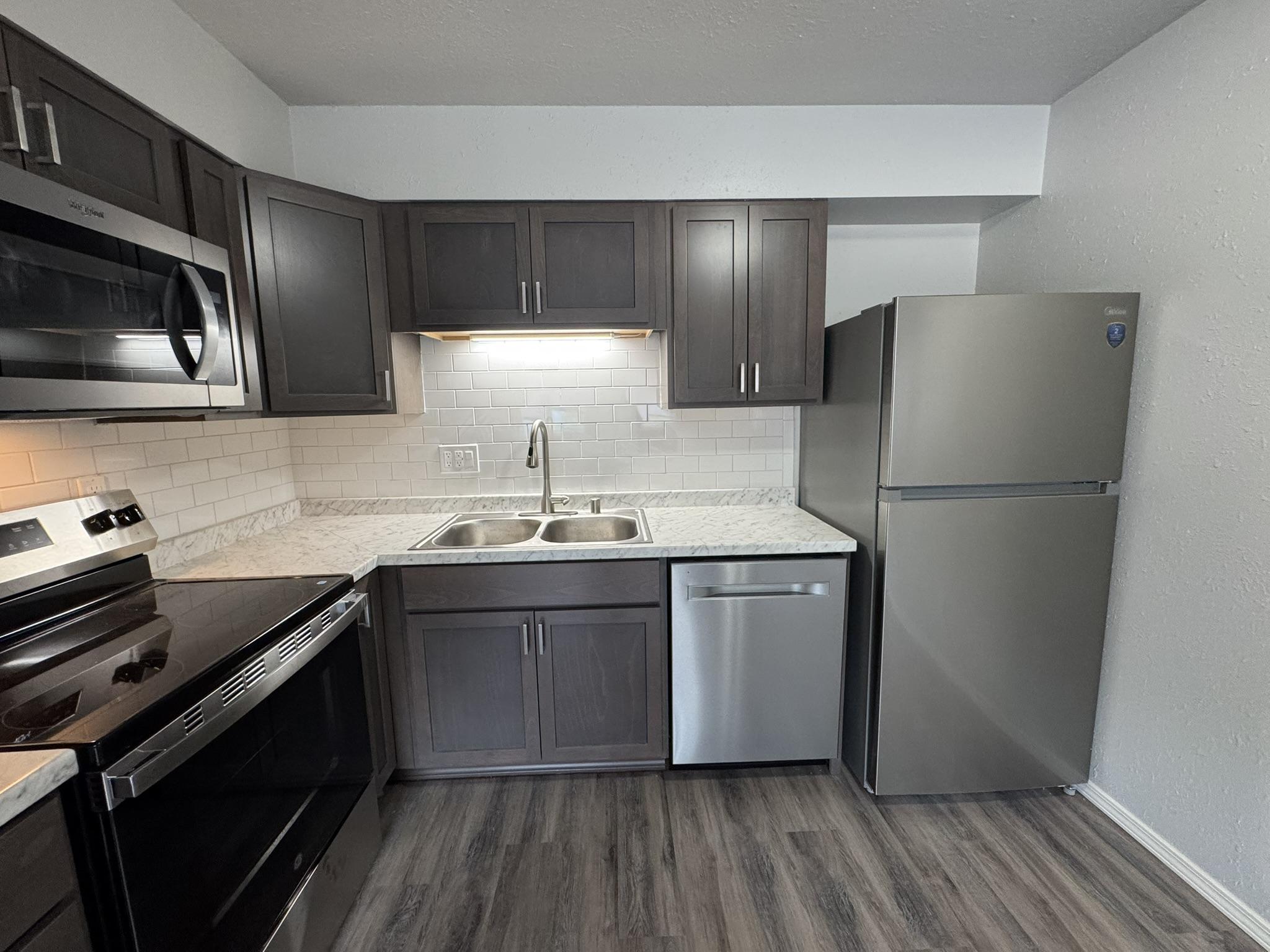 2405 W 2nd Ave unit # 23 – photo 2