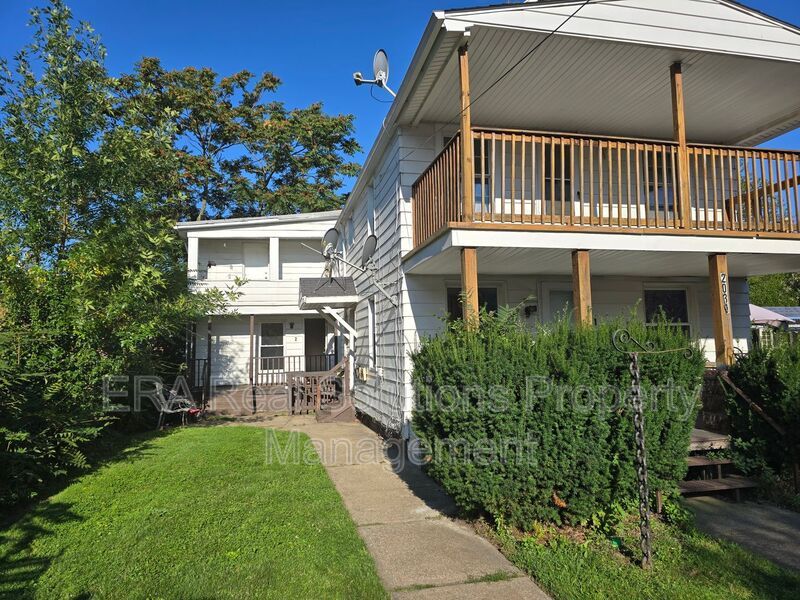 2030 Robin St unit # 2 – photo 2