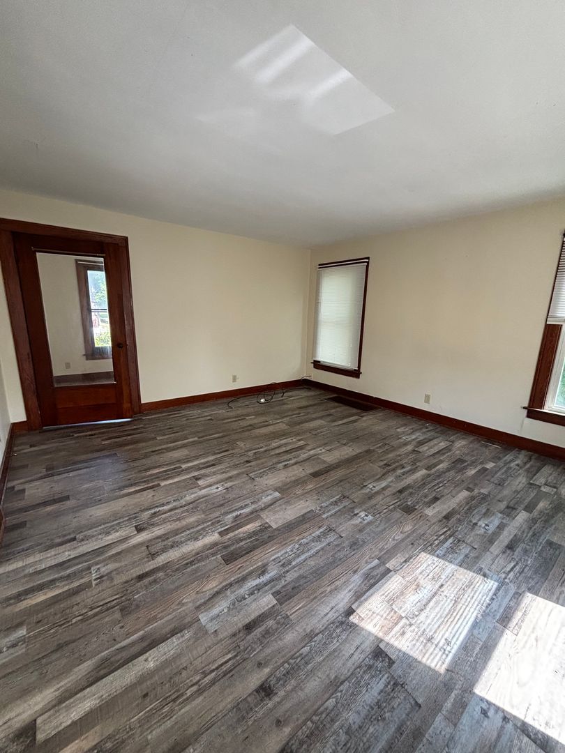 223 East Ave unit 201 – photo 4