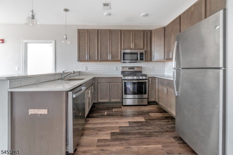 310 Centennial Ave #107 – photo 3