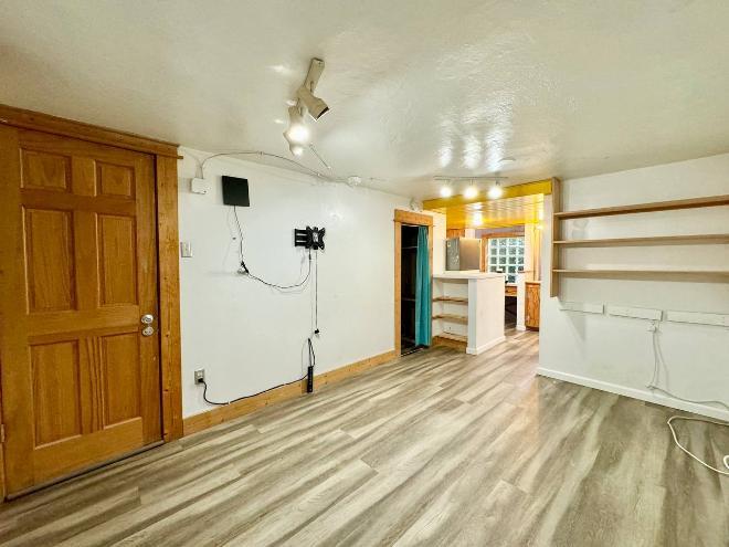6601 1/2 N Navin Ave – photo 4