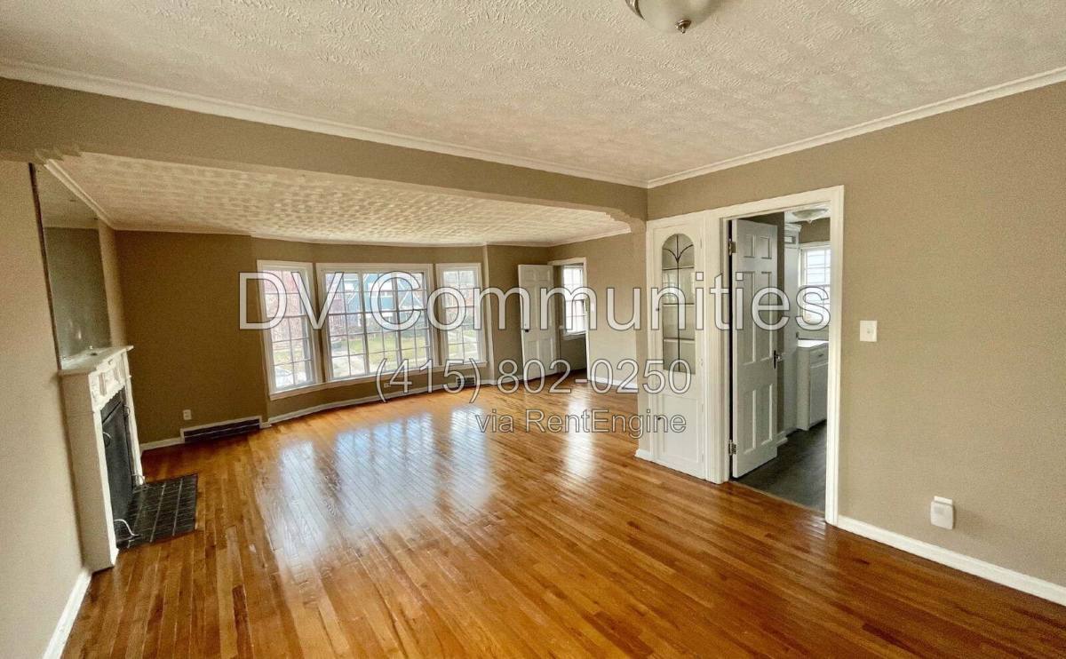3638 Lindholm Rd – photo 2