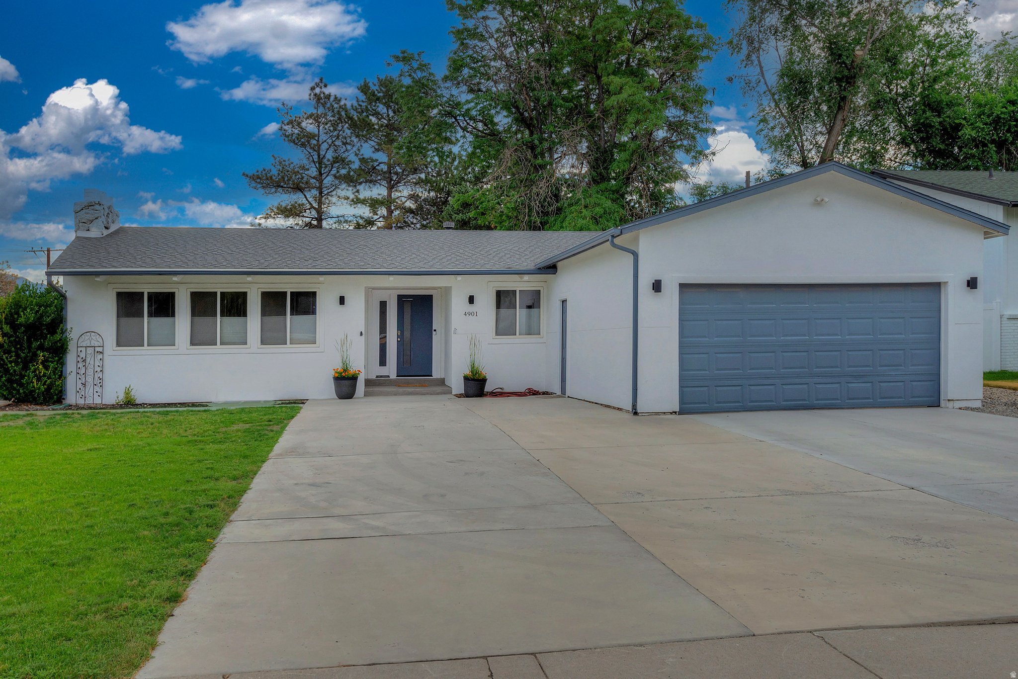 4901 S Laura Dr – photo 2
