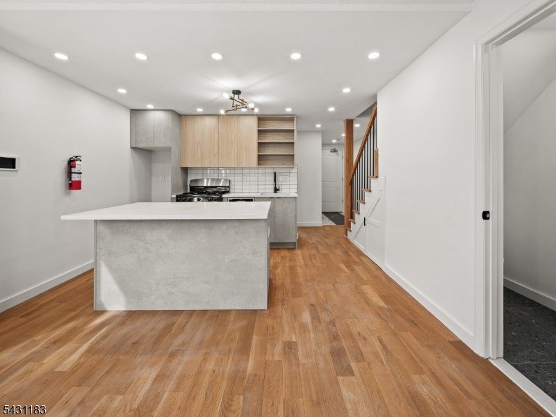 100 Chestnut St #1 – photo 4