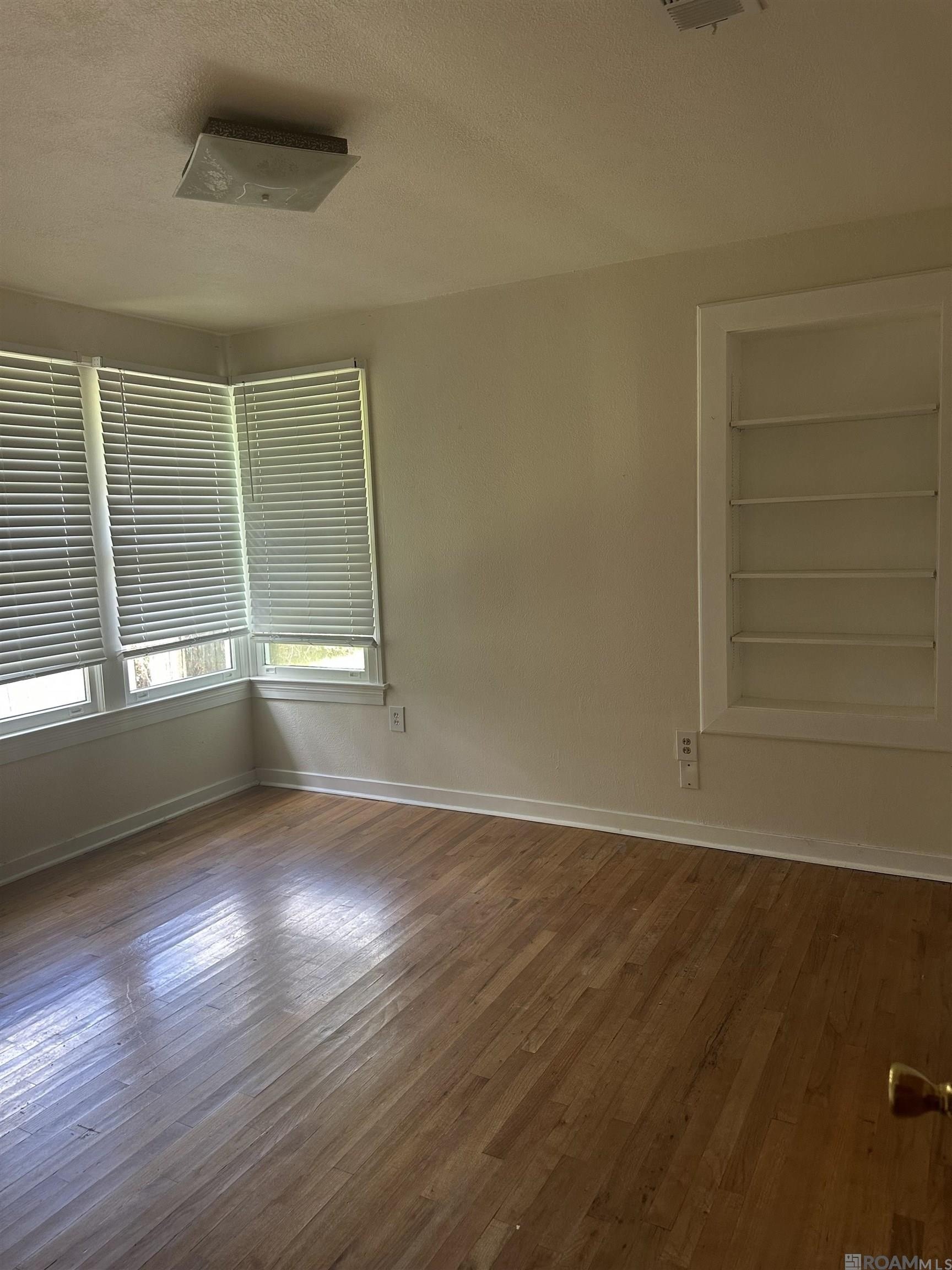 9161 Meadowood St – photo 5