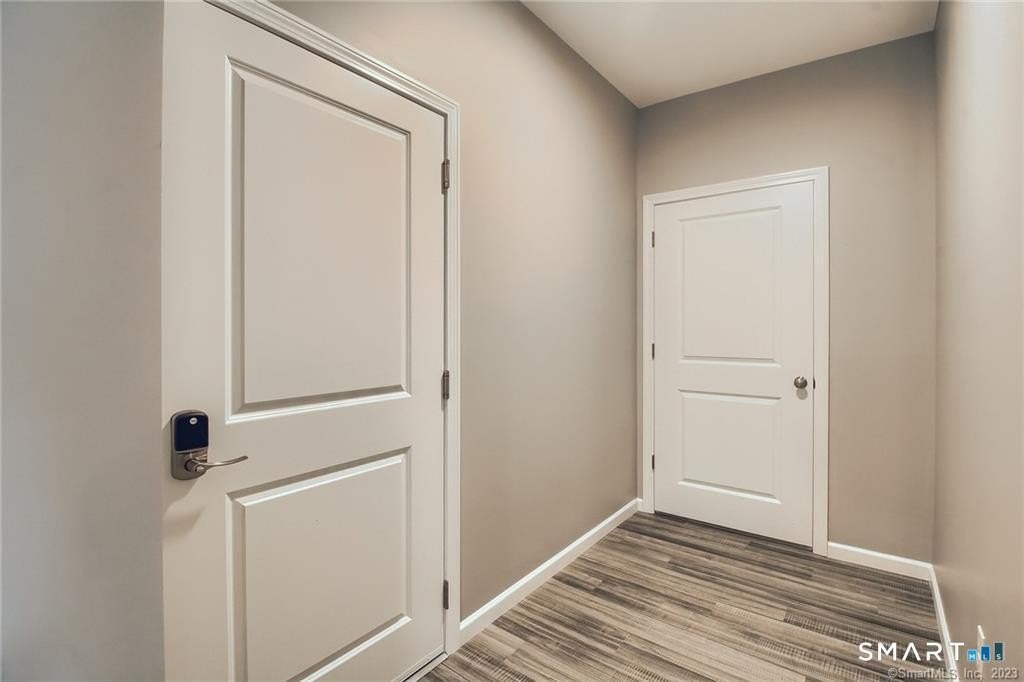 9 Steele Blvd #306 – photo 3
