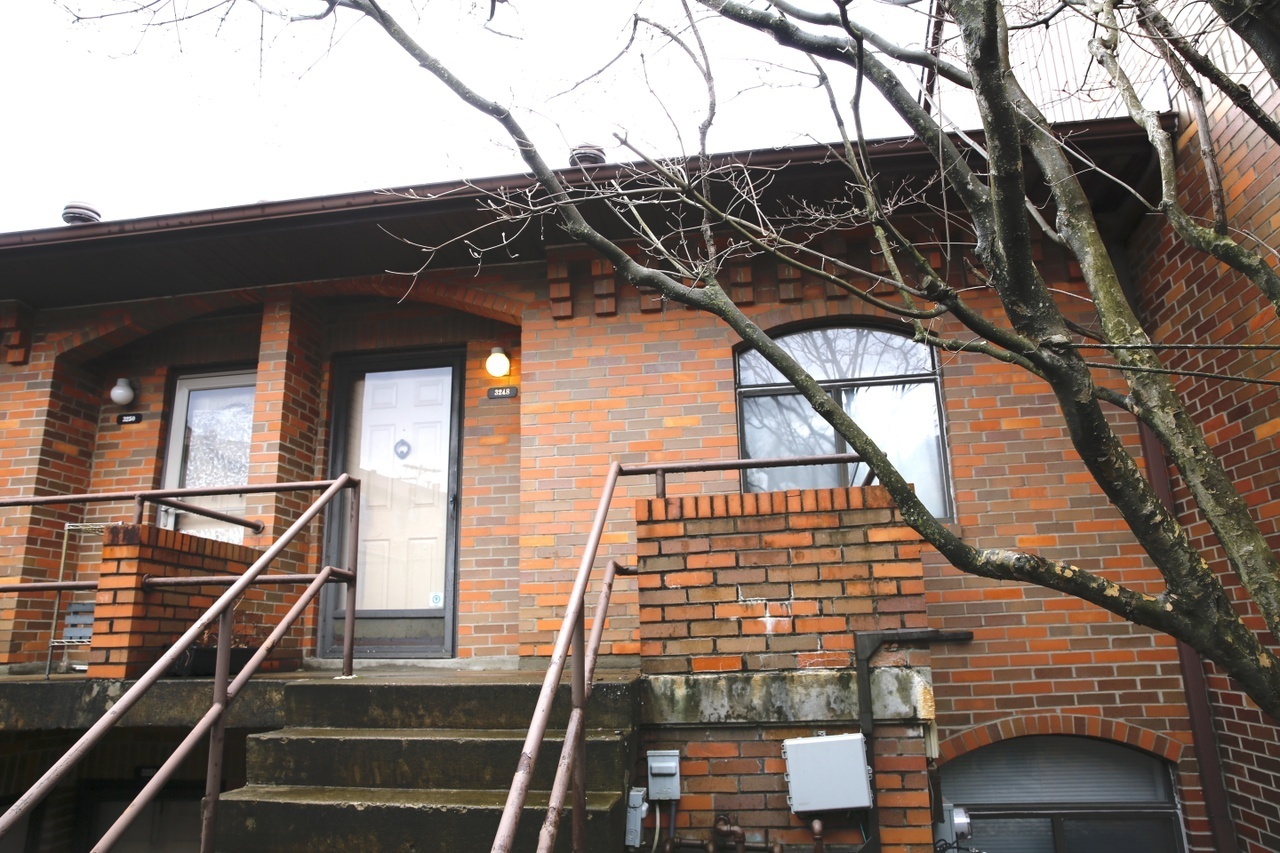 3248 Niagara Square – photo 1