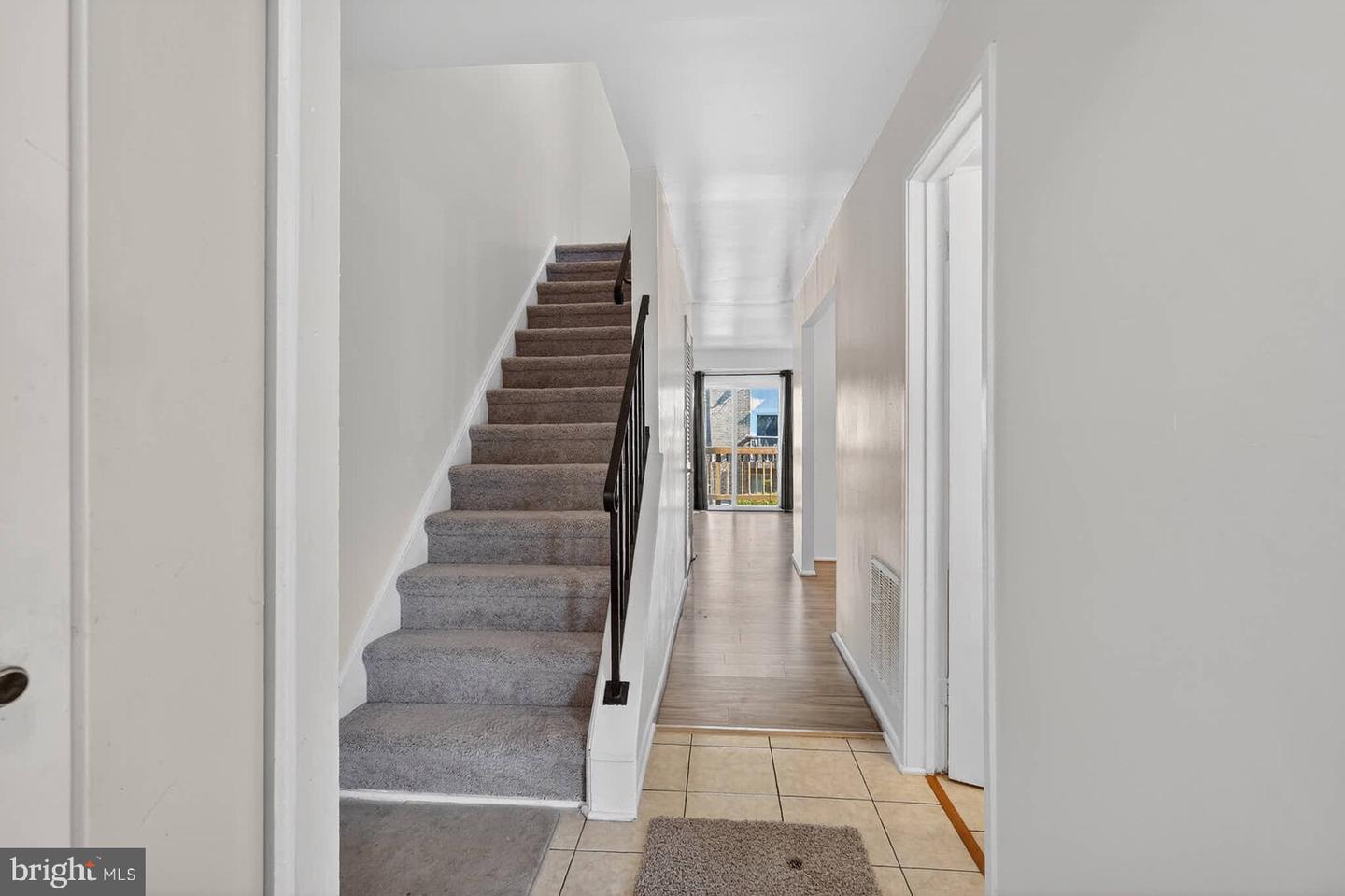 2430 Sun Valley Cir unit 7-B – photo 4