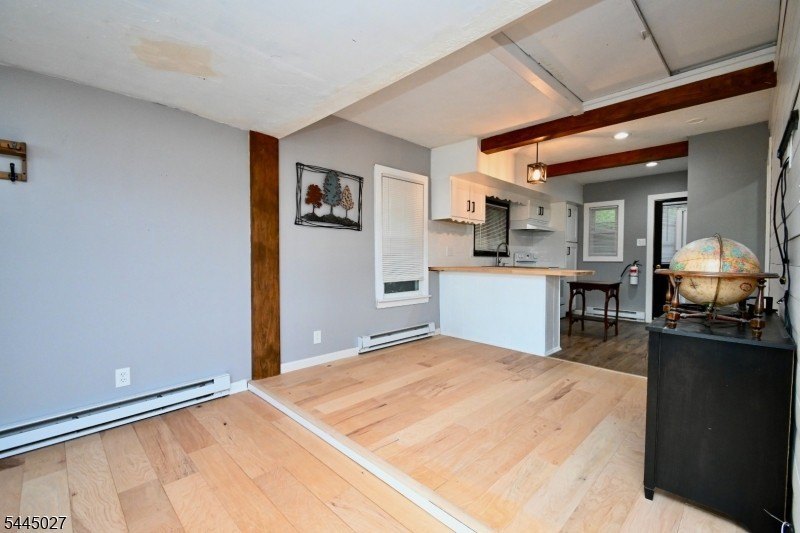 1 S Lakeside Ave #1B – photo 2