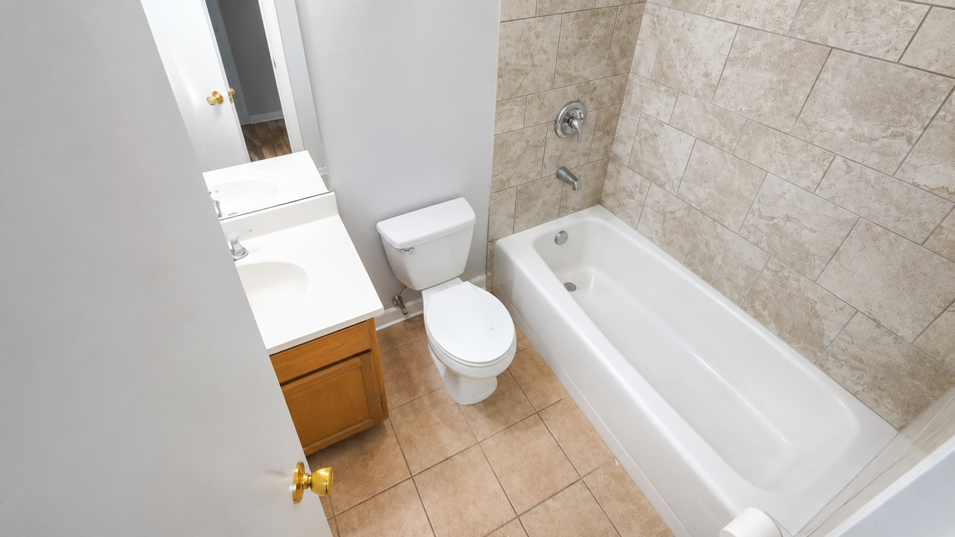 4007 45th St unit 3930 45th St.-27 – photo 3