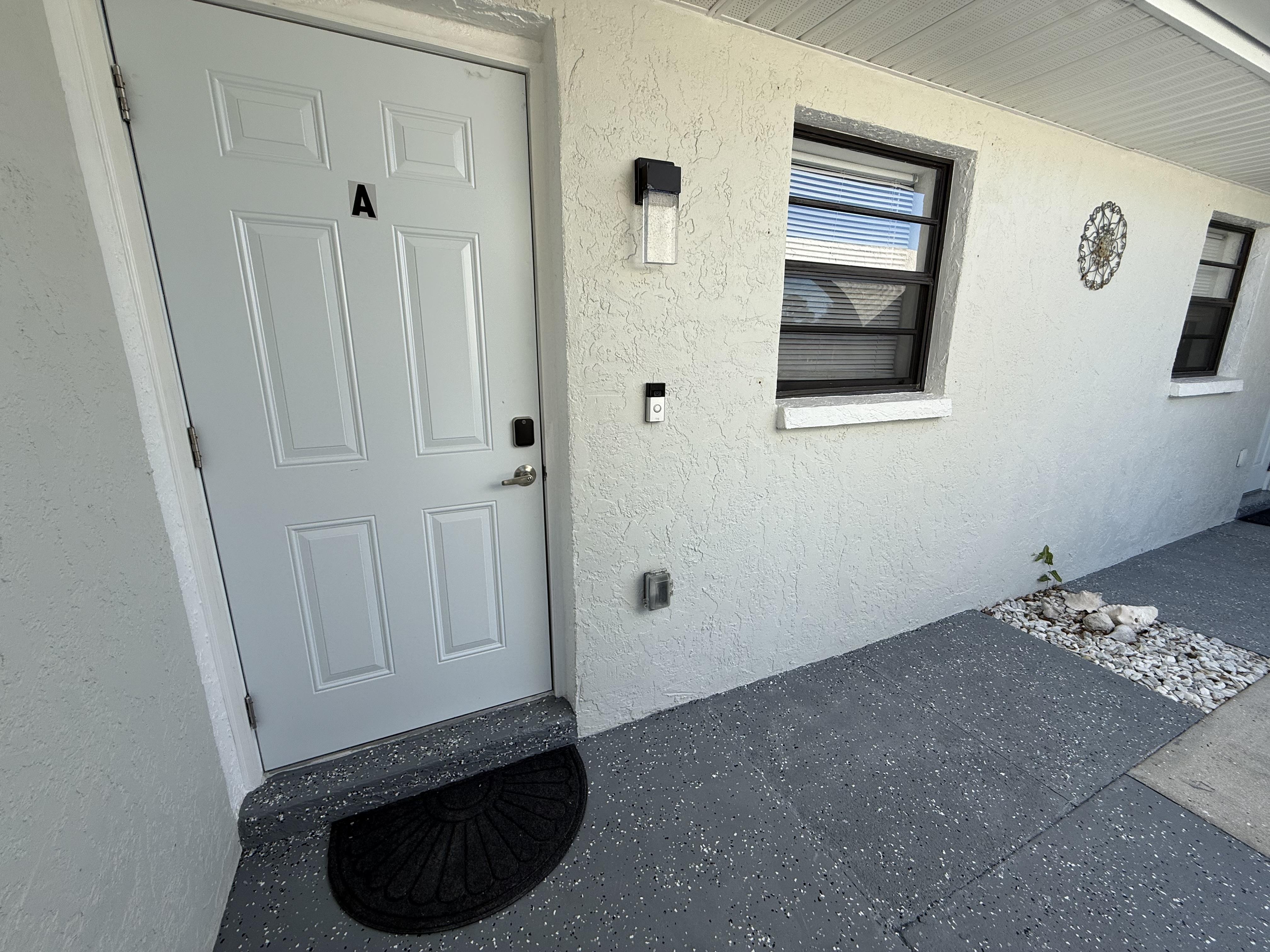 188 Boundary Blvd unit A – photo 2