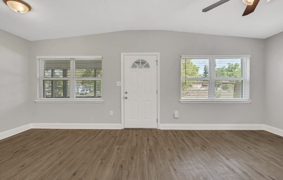 1853 Noble Rd – photo 1