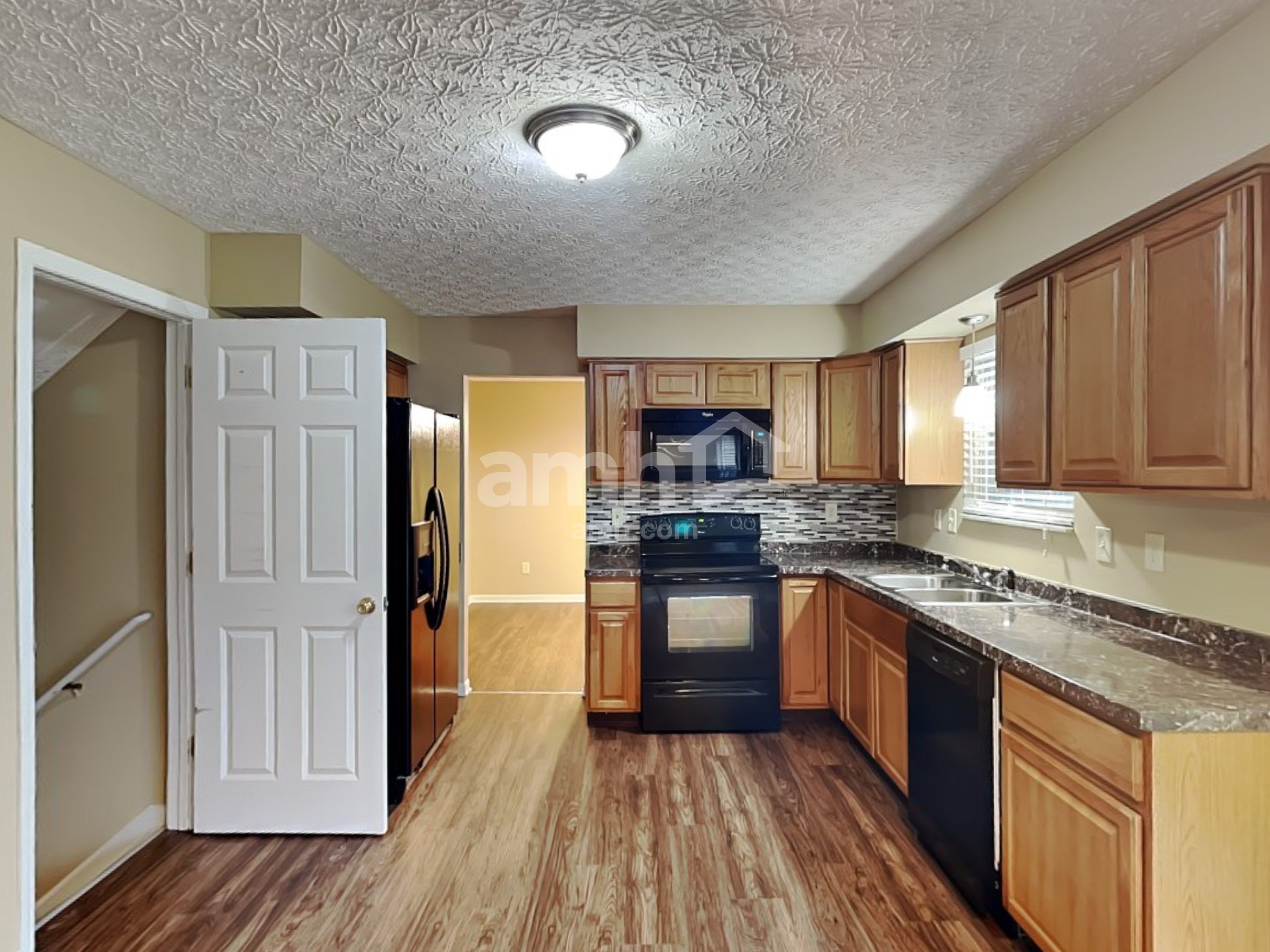 4460 Landmark Rd – photo 3
