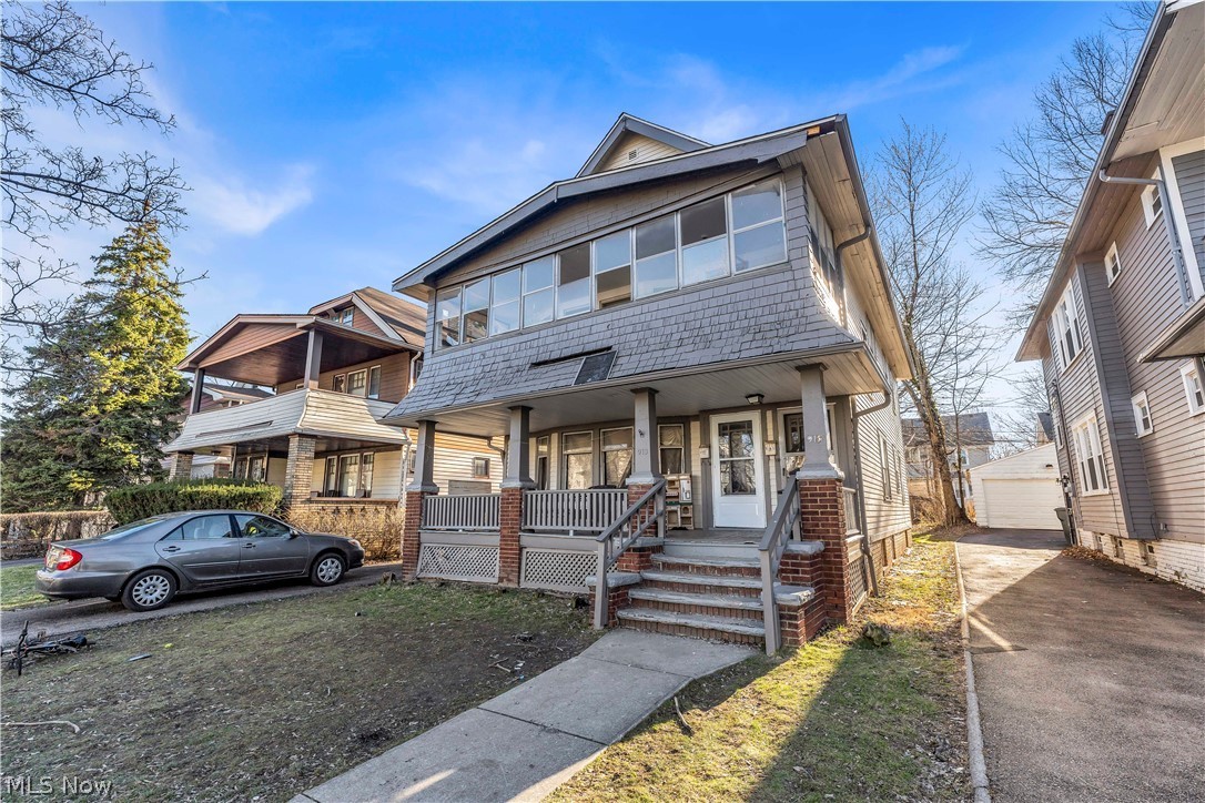 913 Helmsdale Rd unit 3 – photo 3