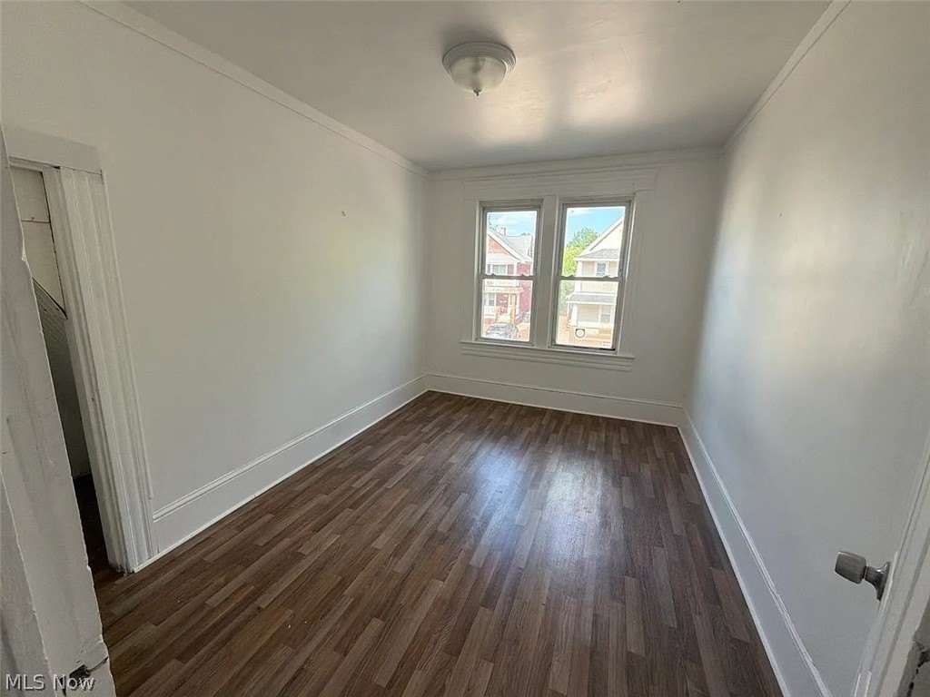 1958 E 120th St #2 – photo 4