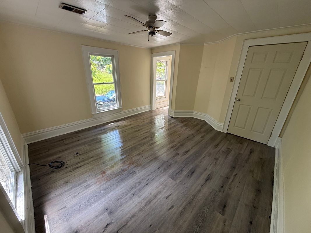 120 Oakland Ave – photo 5
