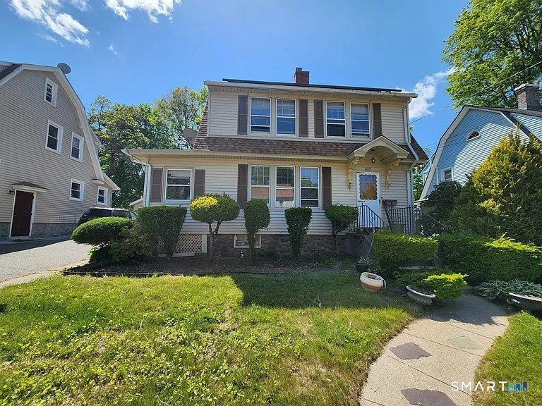 103 Robert St – photo 1