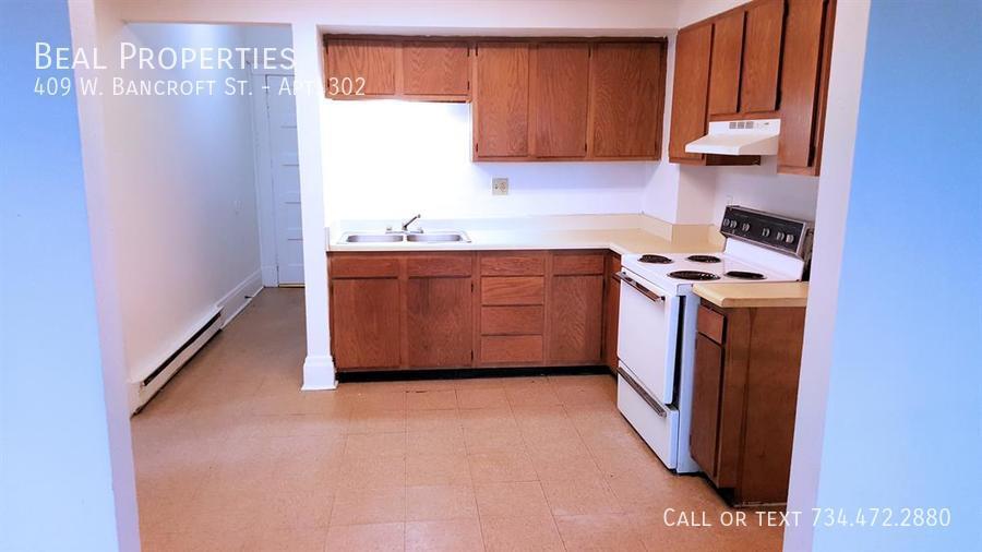 409 W Bancroft St – photo 4