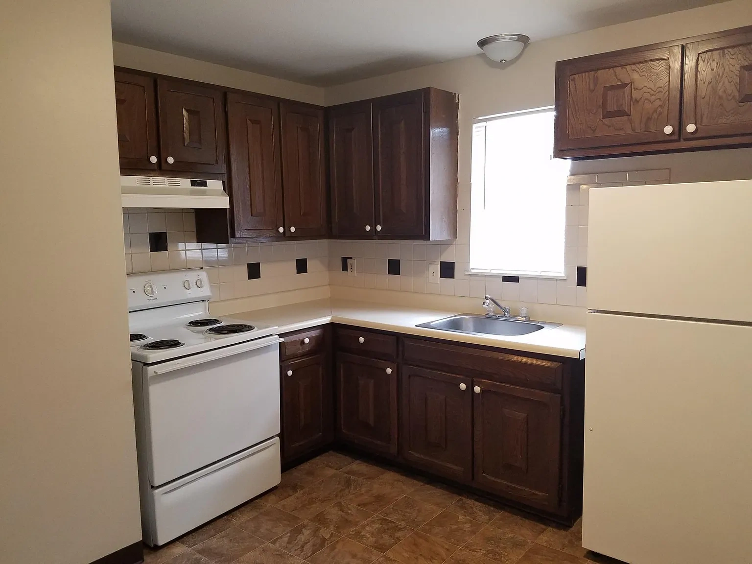 Farmington House Apartments – photo 5