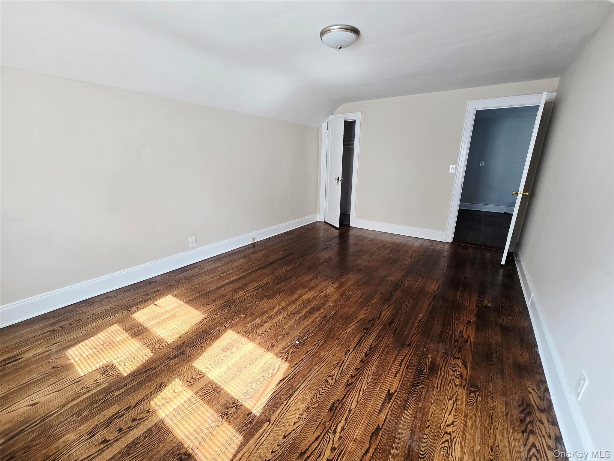 190 Bryant Ave – photo 4