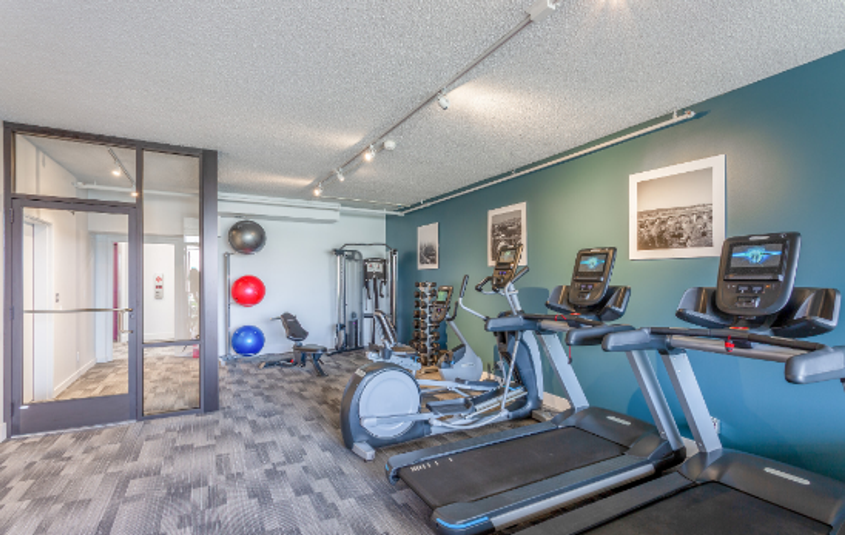 1224 W Riverside Ave unit 603 – photo 4