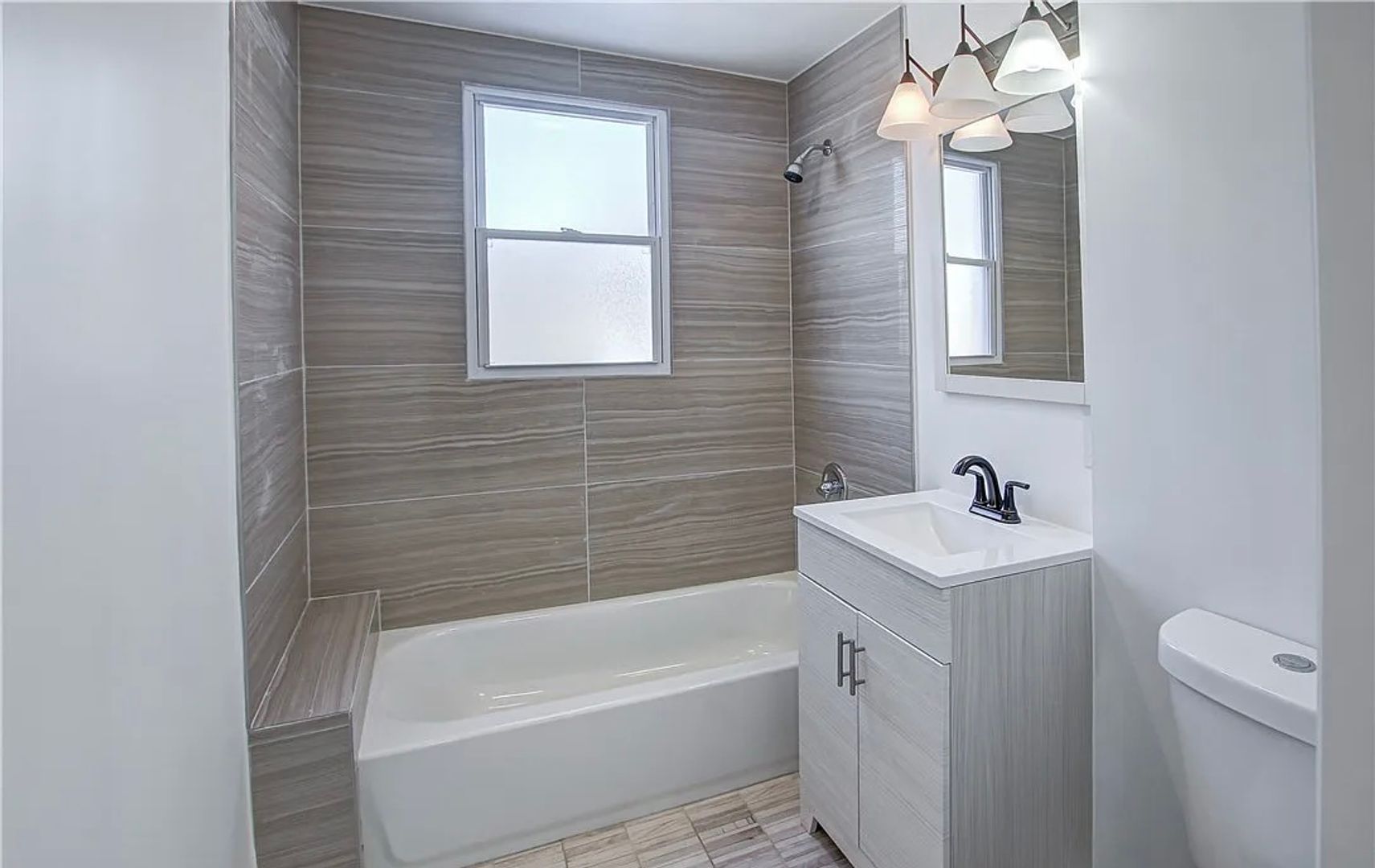 1308 W 87th St unit Up – photo 5