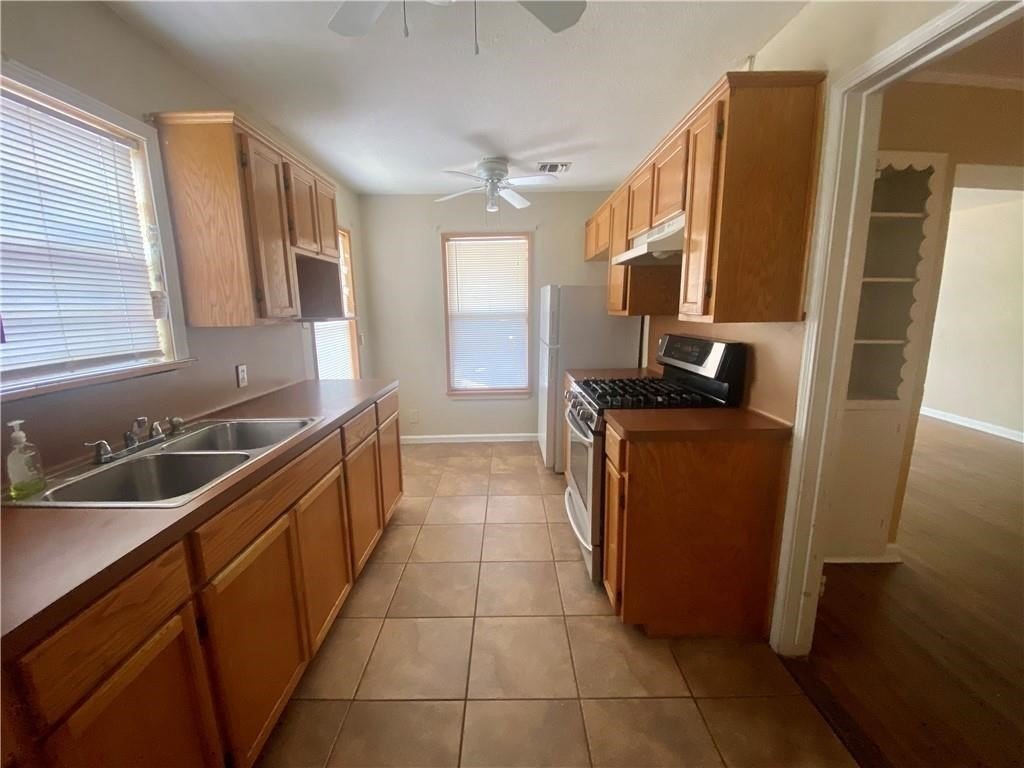 233 Eastgate Dr – photo 4