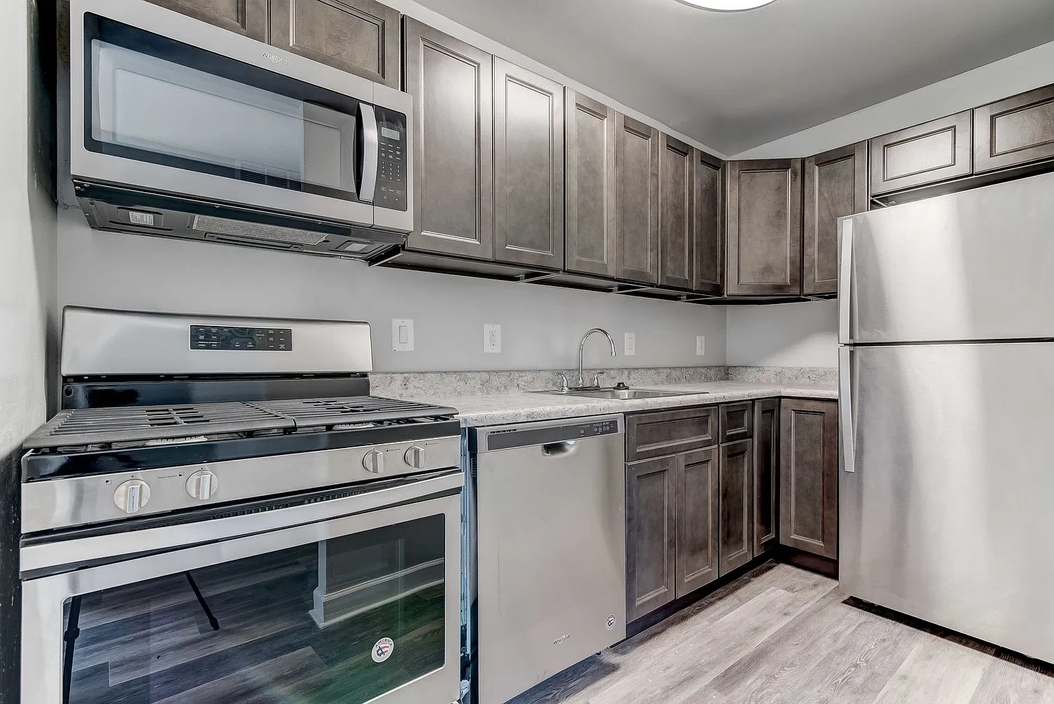 Park Glen Apartments – photo 5
