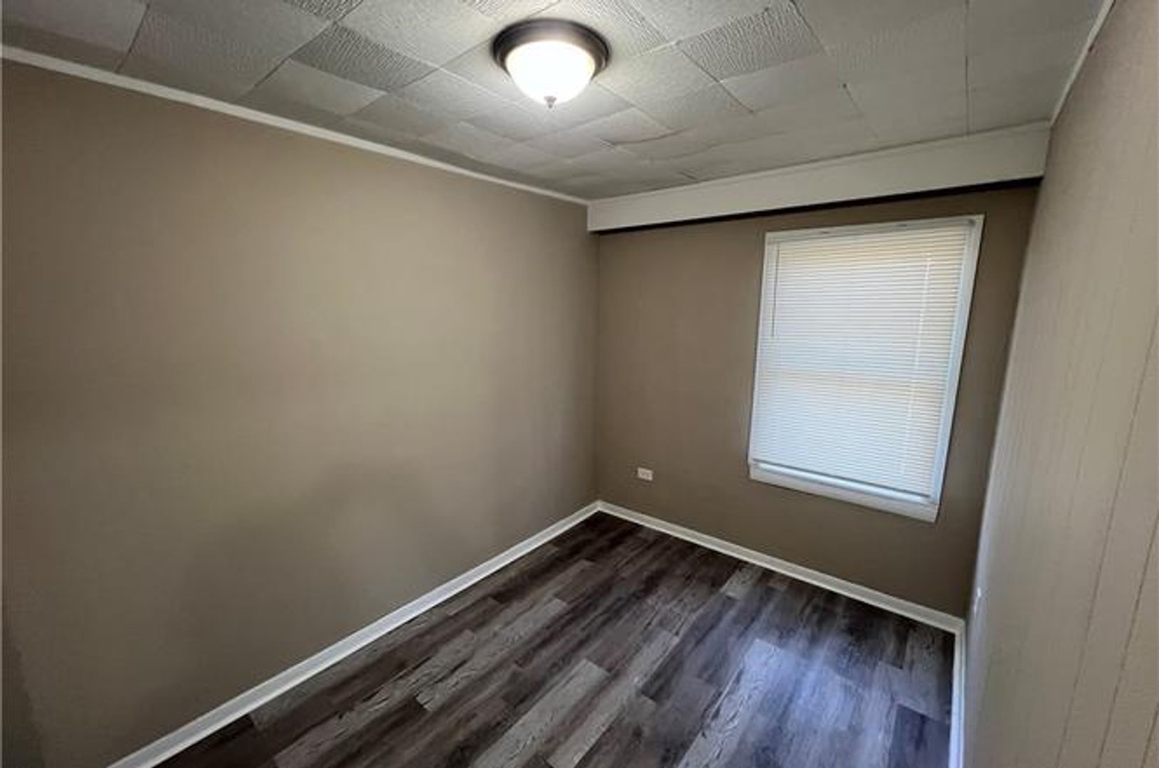4617 E 173rd St – photo 5
