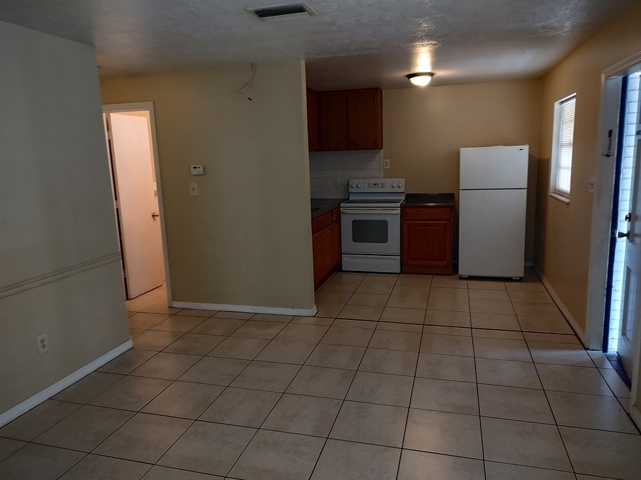119 Lithia Pinecrest Rd unit L – photo 3