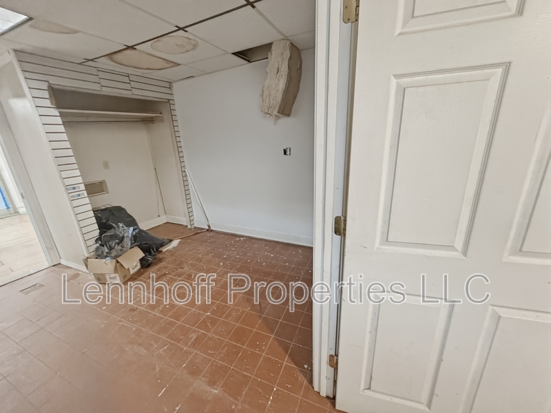 206 Primrose St unit C2 – photo 5