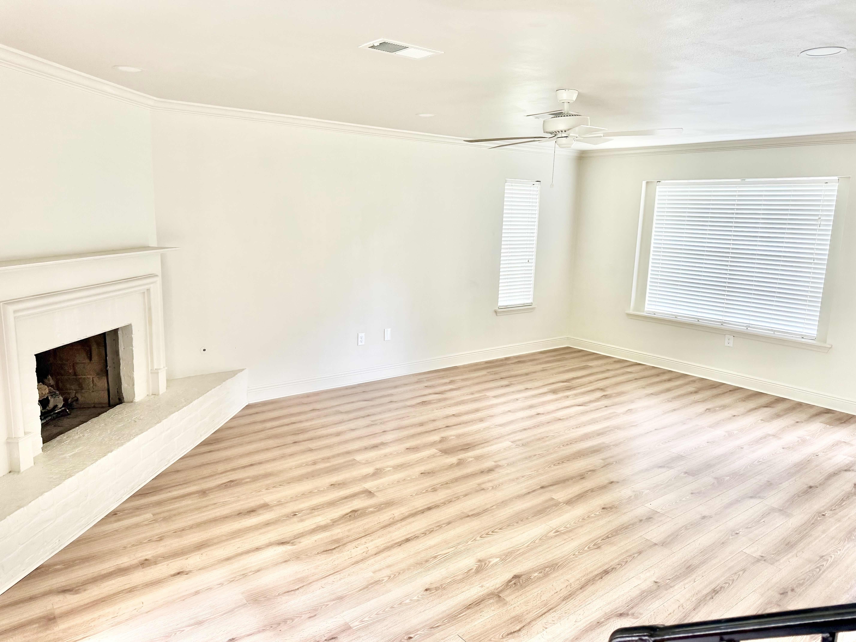 7980 Lasalle Ave – photo 4